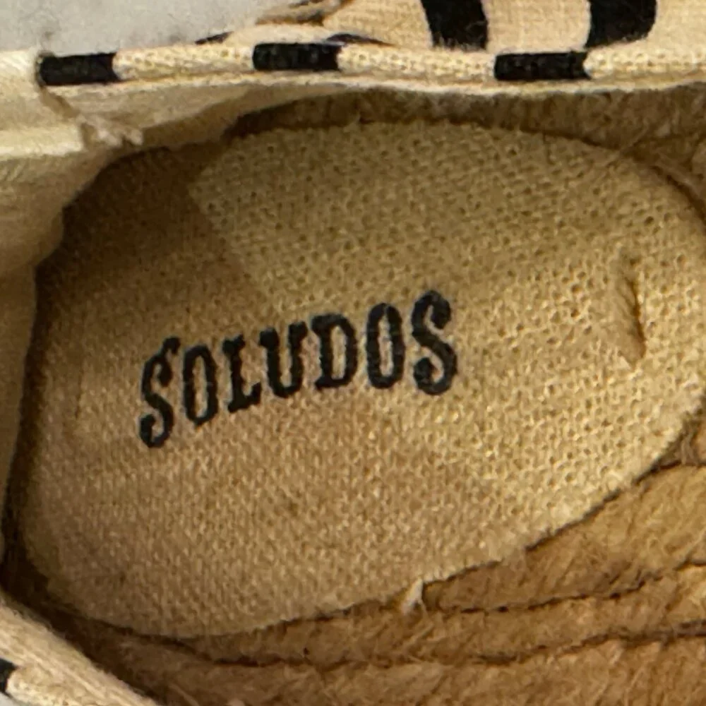 Like new! Soludos Navy & Natural Stripe Jute Platform Espadrilles Size 7